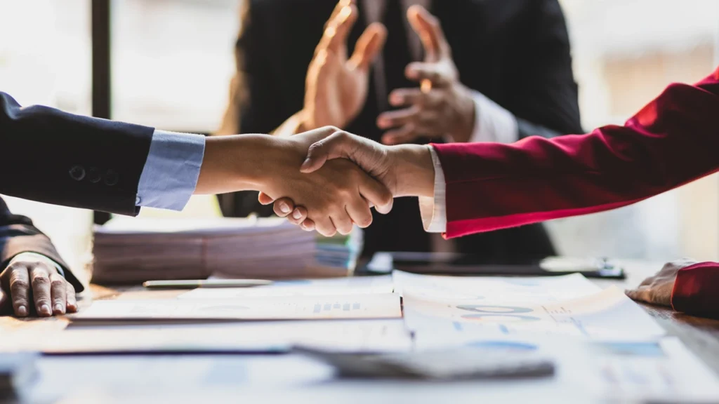 how to negotiate insurance settlement